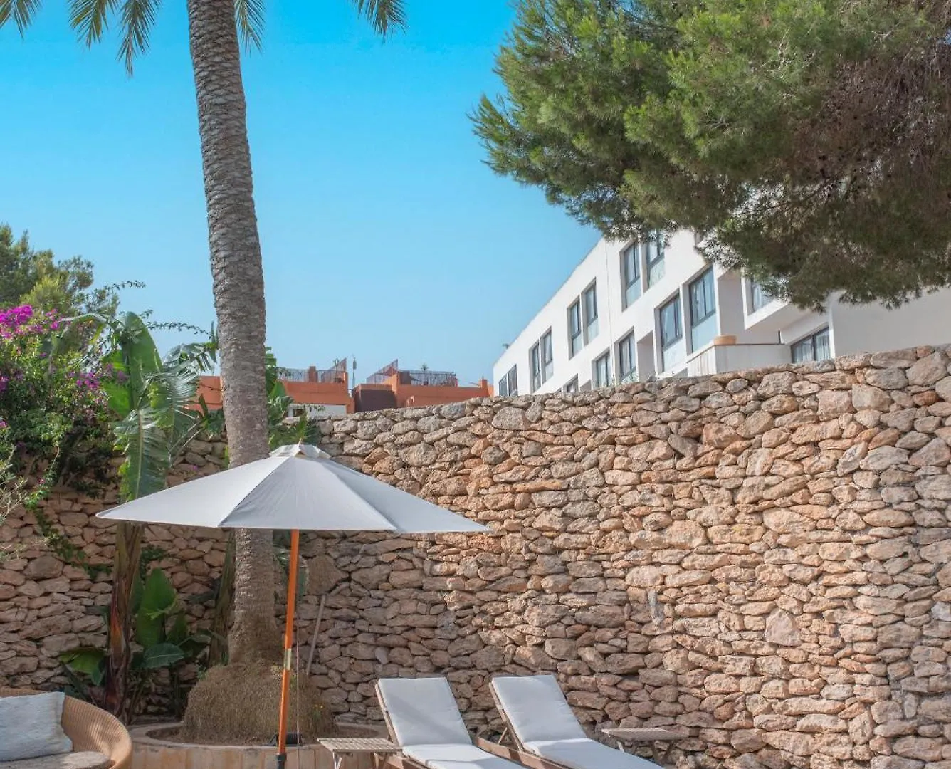 Chic Ibiza Villa Nearby Olivera Beach サンタ・エウラリア・デス・リウ