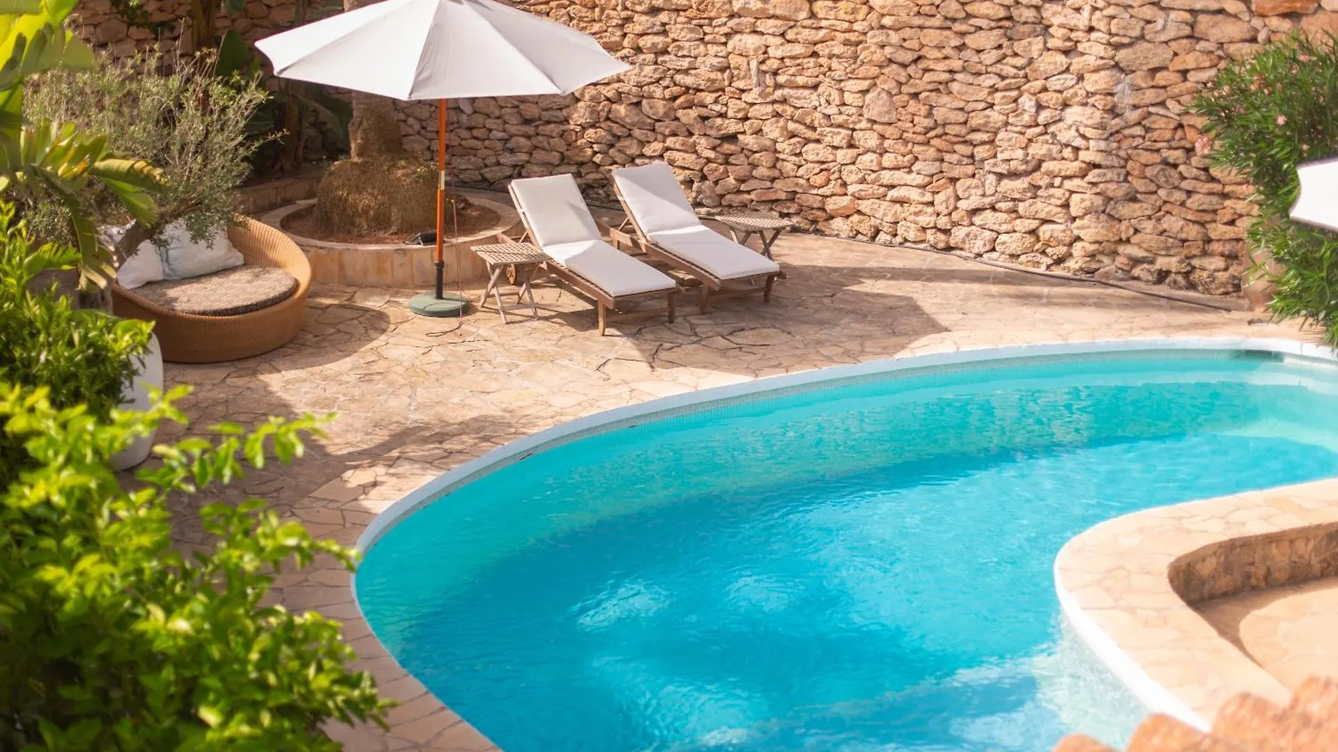 Chic Ibiza Villa Nearby Olivera Beach サンタ・エウラリア・デス・リウ