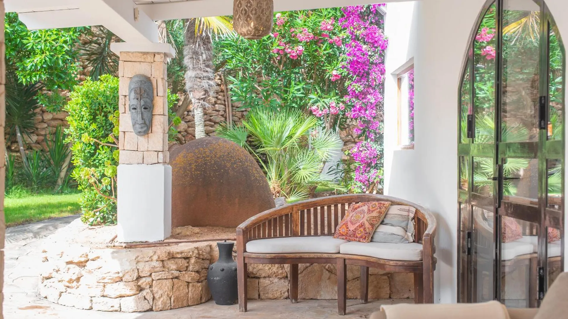 Chic Ibiza Villa Nearby Olivera Beach サンタ・エウラリア・デス・リウ 0*,